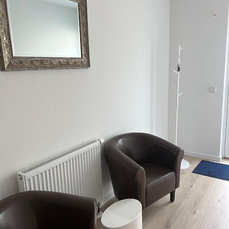 Ferienwohnung Otto-Maigler-See-Koeln-Хюрт Экстерьер фото