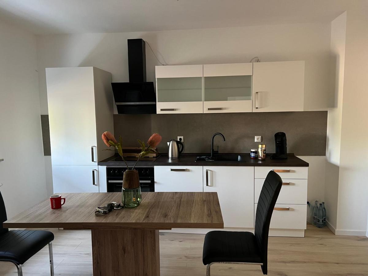 Ferienwohnung Otto-Maigler-See-Koeln-Хюрт Экстерьер фото